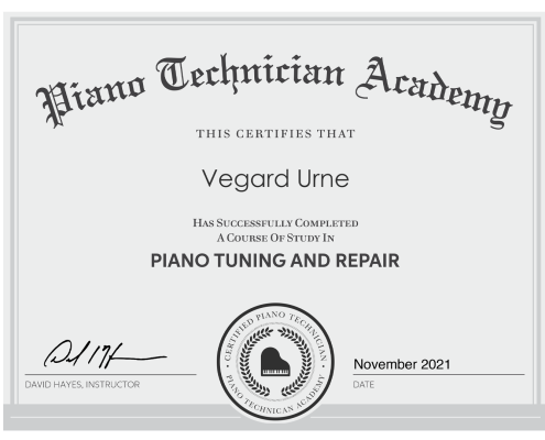 Pianoverkstad – Sertifisert piano teknikar - Vegard Urne